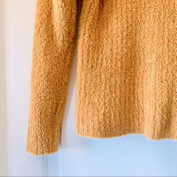 Soft sweater - Picture 3 of 3